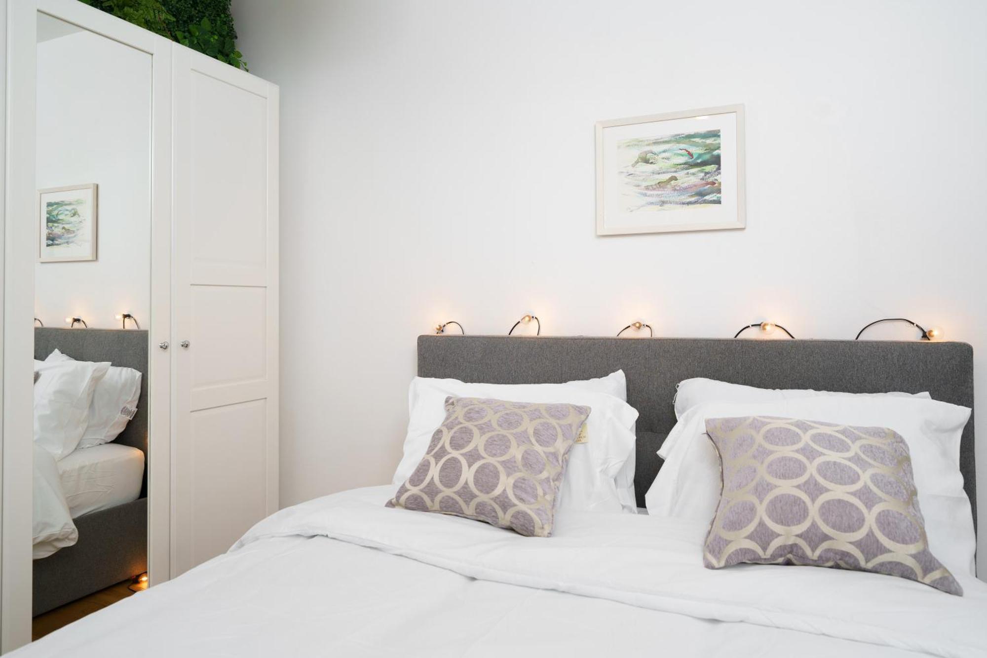 Lovely Apartment In Victoria Park Village ลอนดอน ภายนอก รูปภาพ